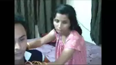 Village bhabhi in night dress reveals webcam sex