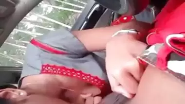 Customer Fucking Desi Randi Inside Car