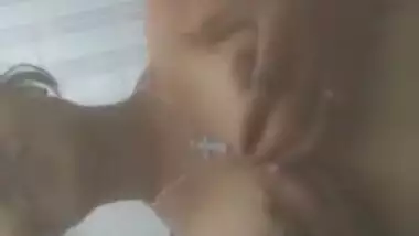 Sexy Desi Girl Fingering