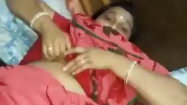 Sexy Marathi Aunty Showing Boobs And Cunt