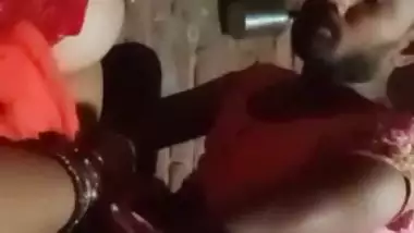 Man enjoys his first village sex with his friend’s wife