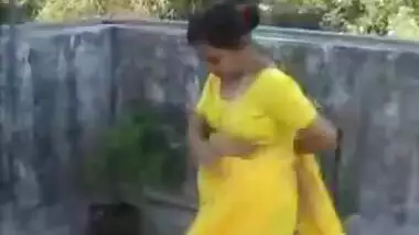 Bhabhi Caught On Roof - Movies.