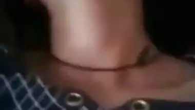 Video of the slutty Desi MILF who fools around with her XXX lover