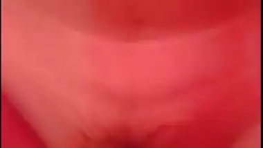 Guy bangs his 19-year-old dehati GF in a hotel room