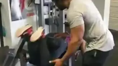 Gym trainer 