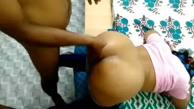 Indian Mom Wasn't Expecting Dick In Her Ass When She Bent Over Doggy Style