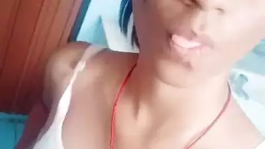 Tamil Girl Nude Video send To Boyfriend-1