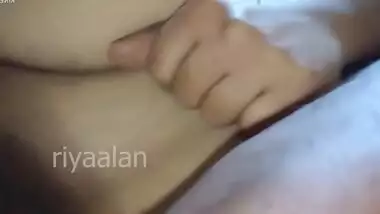 Fingering Squirts