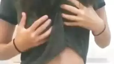 Indian girl boobs