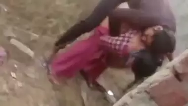 Desi local randi fucking outdoor