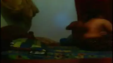 Andhra hot house wife gets fucked in dim light