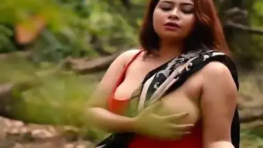 Super Busty Cute Wife Outdoor Video Shoot