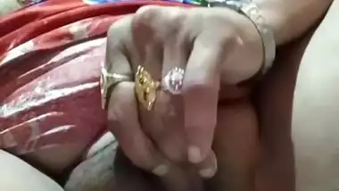 Bhabhi Sexy Pussy Fingering Video Call