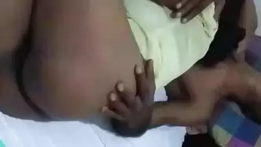 Desi bhabi sucking husband cock