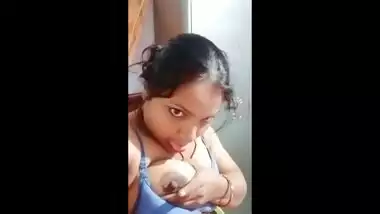 desi super cutie bhabhi boobs