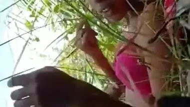 Beautiful Indian girl fucking in jungle on cam