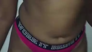 Desi girl show her big boob