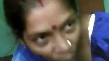 Pretty Desi girl carefully gags on partner's throbbing XXX pecker
