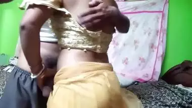 Everfirst Indian Desi Bahbhi In Yellow Saree Fuck