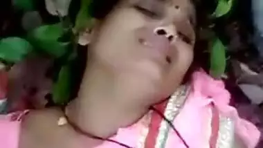 Desi Hot Bhabhi jungle chudai