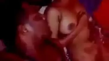 Red light inspires friend to drill Desi babe in amateur XXX porn