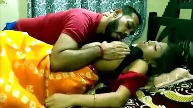 First On Net- Indian Sexy Bhabhi Secret Sex With Devor