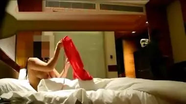 aunty teasing room service