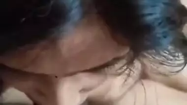 Sexy Indian Girl Sucking Lover Dick