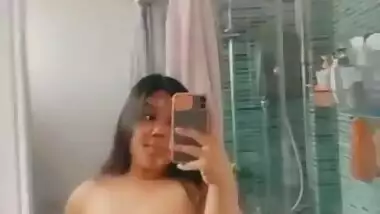 Fatty Chubby Girl Full Nude Selfie