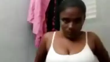 Desi mallu nurse show nude body to her secret BF