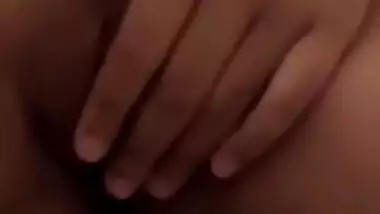 HIJABI GF REALLY HORNY GETTING ORGASM