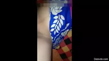 Desi Village Babe Strip & Fingering