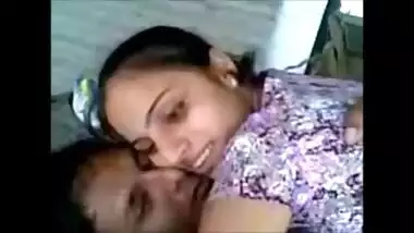 Gujarati sex video of girl having fun with a boyfriend with clear audio