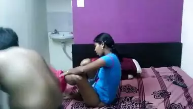 Desi couple fucking in hotel room