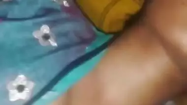 Desi Closing Eyes And Accepting Porn Video