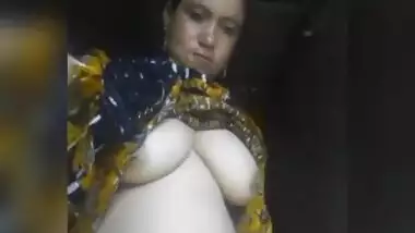 Balochi Aunty making video for lover
