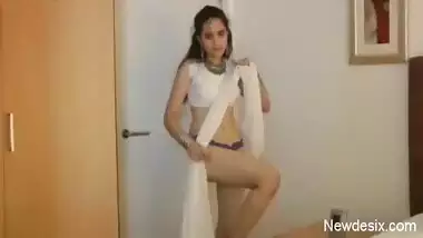 punjabi desi indian girl jasmine mathur exclusive striptease show