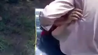 Horny Indian Couple Sex In Park.