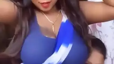 Desi big boobs model