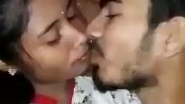Desi lovers secret sex video MMS scandal