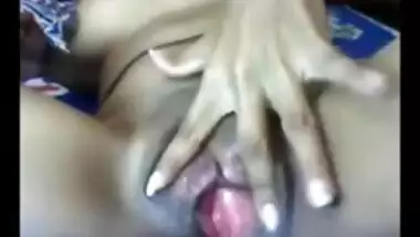 Indian Girl Fingering Pussy - Movies.
