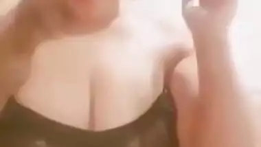 Giant Boobs Of Paki Hottie Exposed