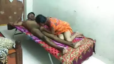 Indian oral sex is desi girl full hard sexy sex in husband hard fucking girl is anjoy is nighti