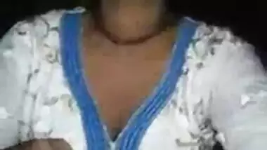 Fresh New Desi girl sex video for Desi sex lovers