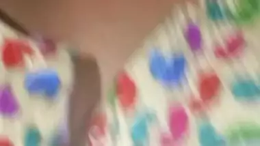 Desi aunty show her clean saved pussy