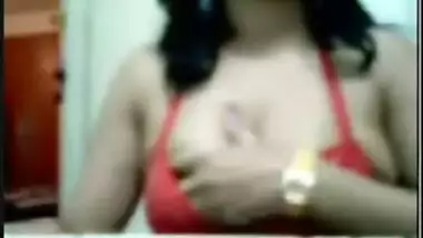 Indian Mature Doctor Makes Dirty Video For Lover