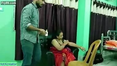Beautiful hot Bhabhi sex with young delivery boy! real hindi sex