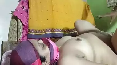Deshi Couple Enjoying Sex