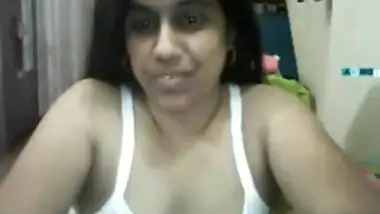 Desi bhabhi boobs and big ass