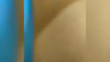 Bengali bhabi show her boobs